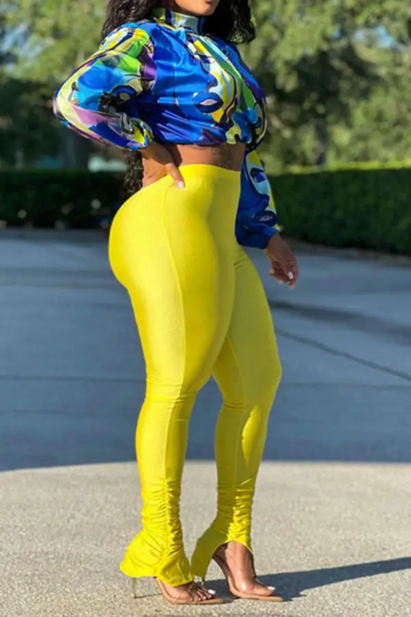 Colorful Abstract Facial Print Crop Blouse