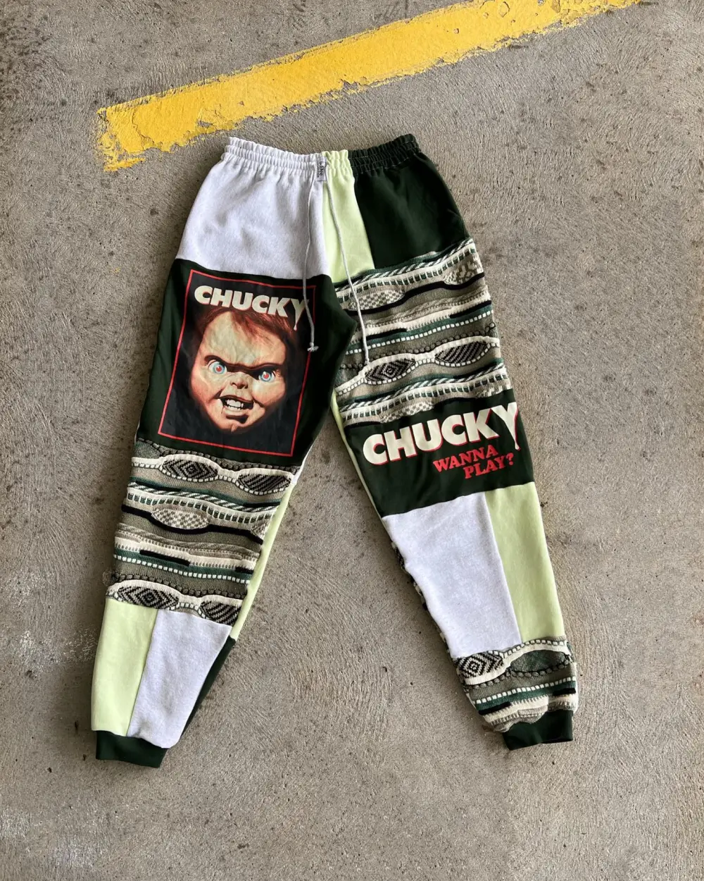 Grey sweatpants how perfect and cozy piece for your Halloween day