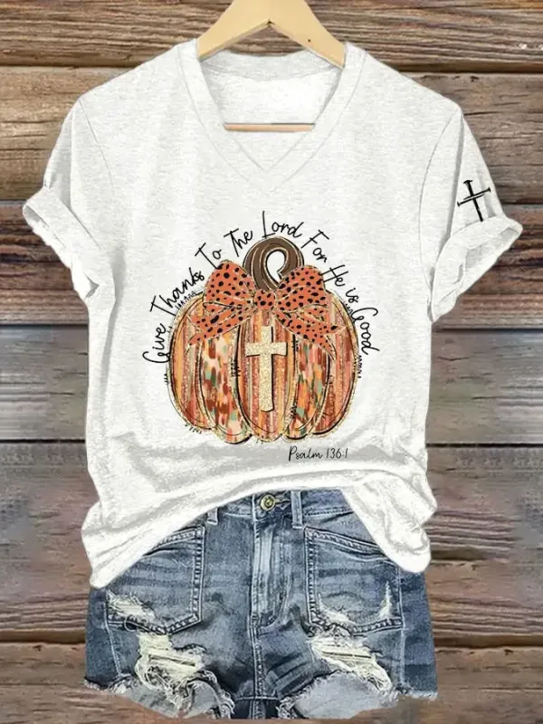 Women's Fall For Jesus He Never Leaves  Print T-Shirt