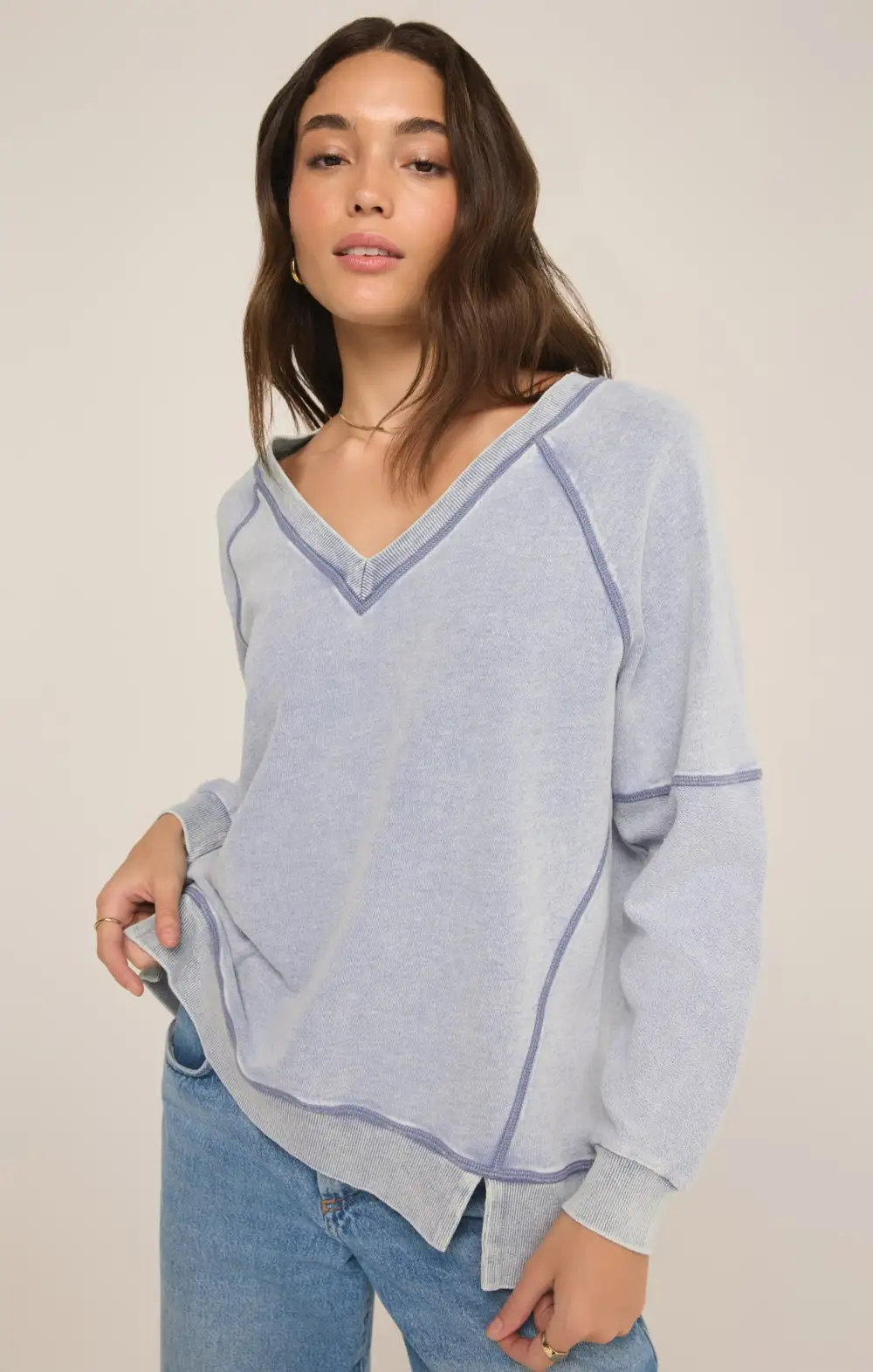 Easy V-Neck Knit Denim Sweatshirt