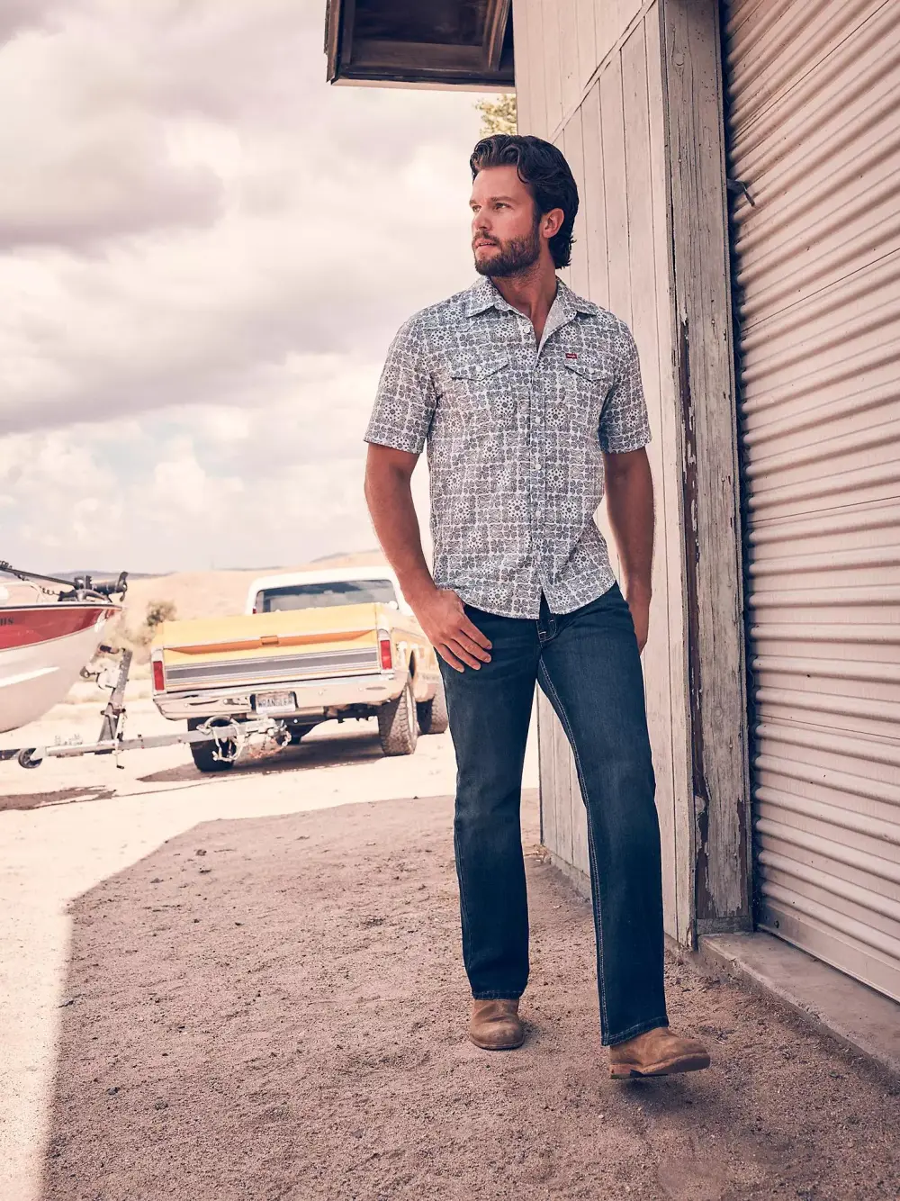 WRANGLER MEN'S FIVE STAR PREMIUM FLEX RELAXED FIT BOOTCUT JEAN IN LIVINGSTON