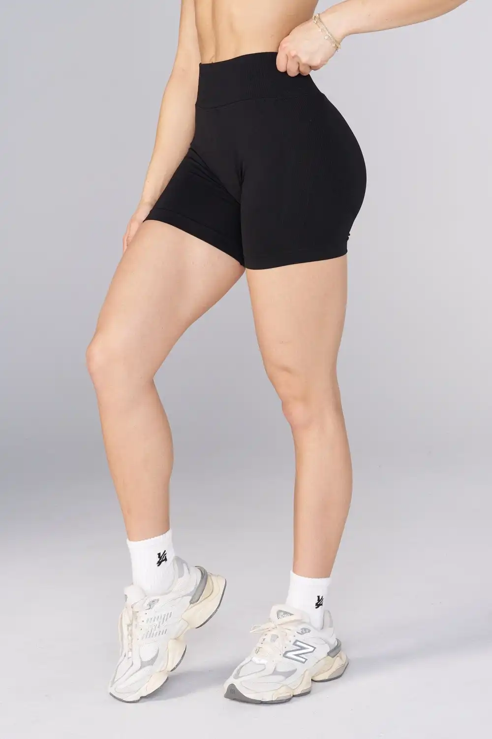W148 Curve hourglass Shorts 5