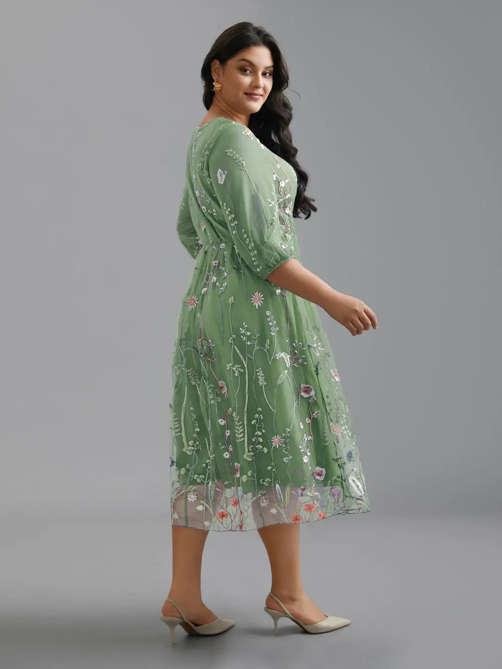 Floral Embroidered Elastic Waist Lined Midi Dress