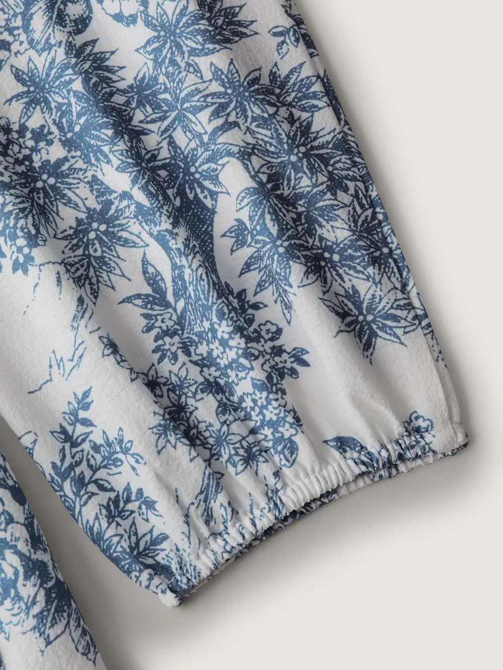 Toile de Jouy Neck-Tie Midi Dress