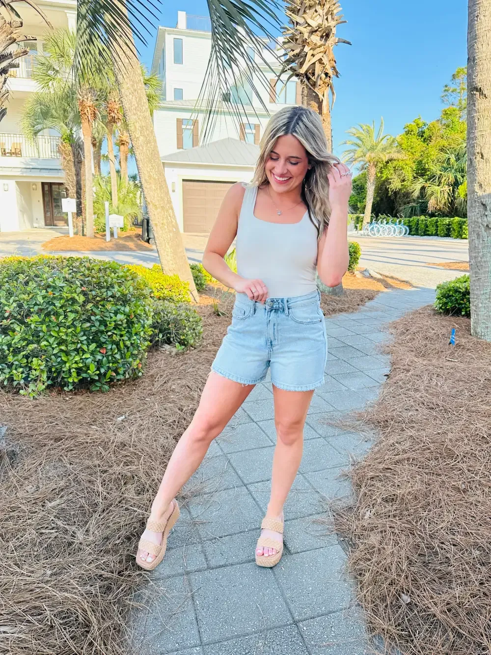 Judy Blue The Magic Touch Half Rigid Magic Shorts