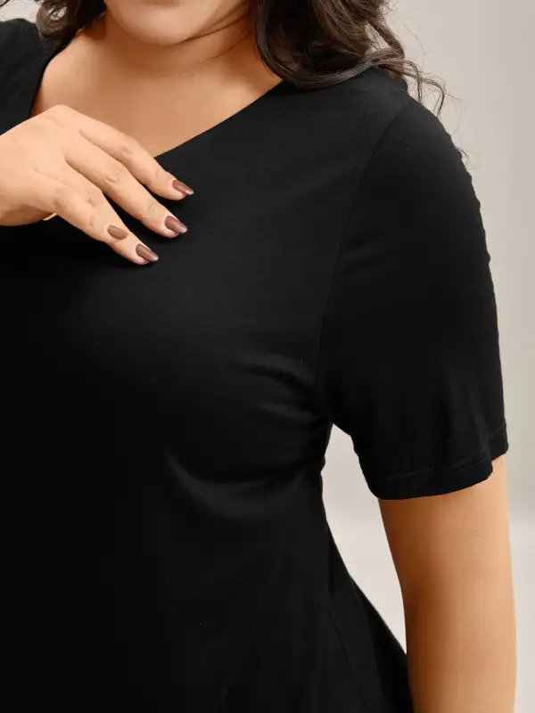 Supersoft Fitted V-Neck T-Shirt