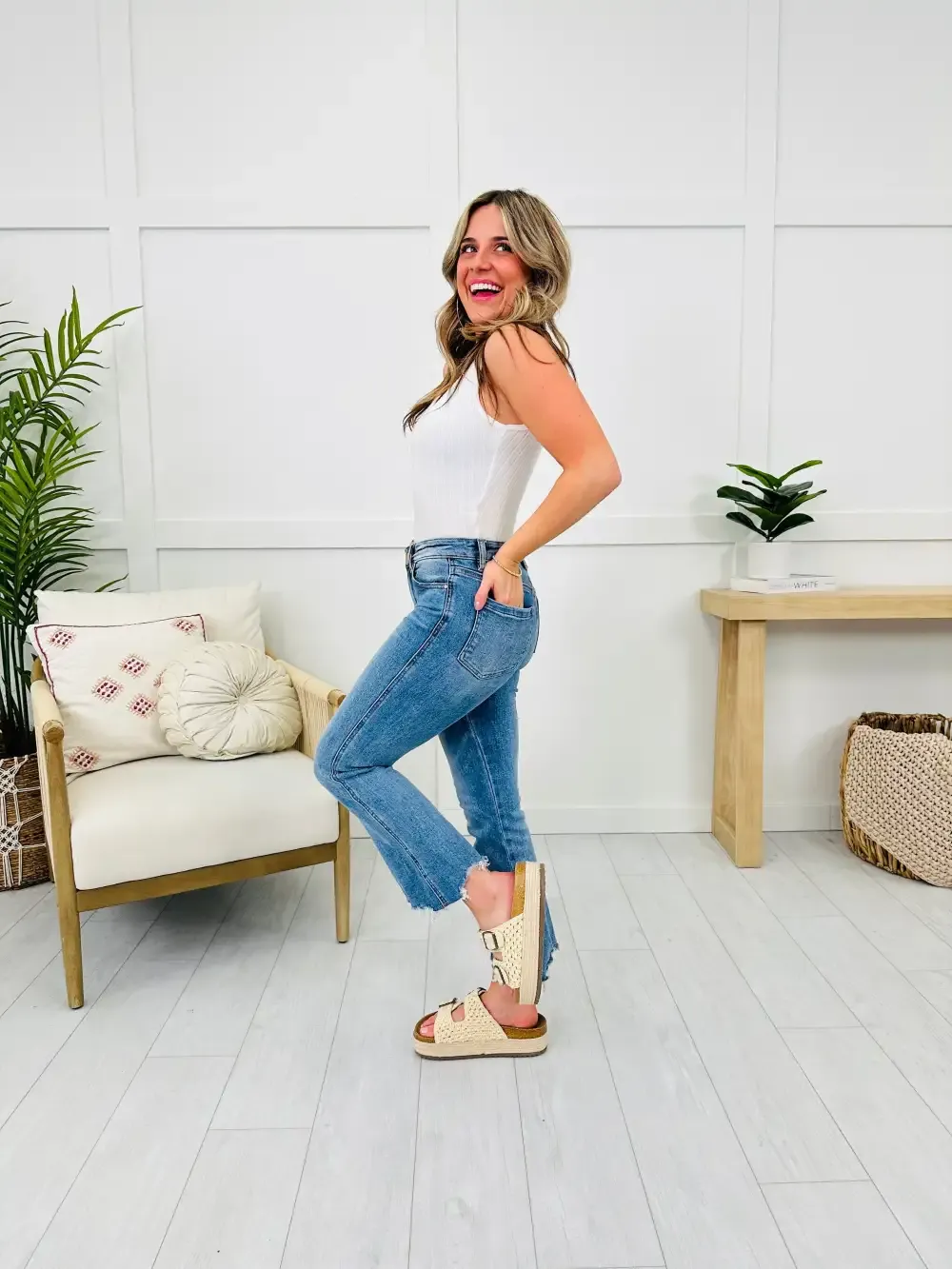 Kick Back And Relax Kick Flare Cropped Jeans in Reg/Curvy