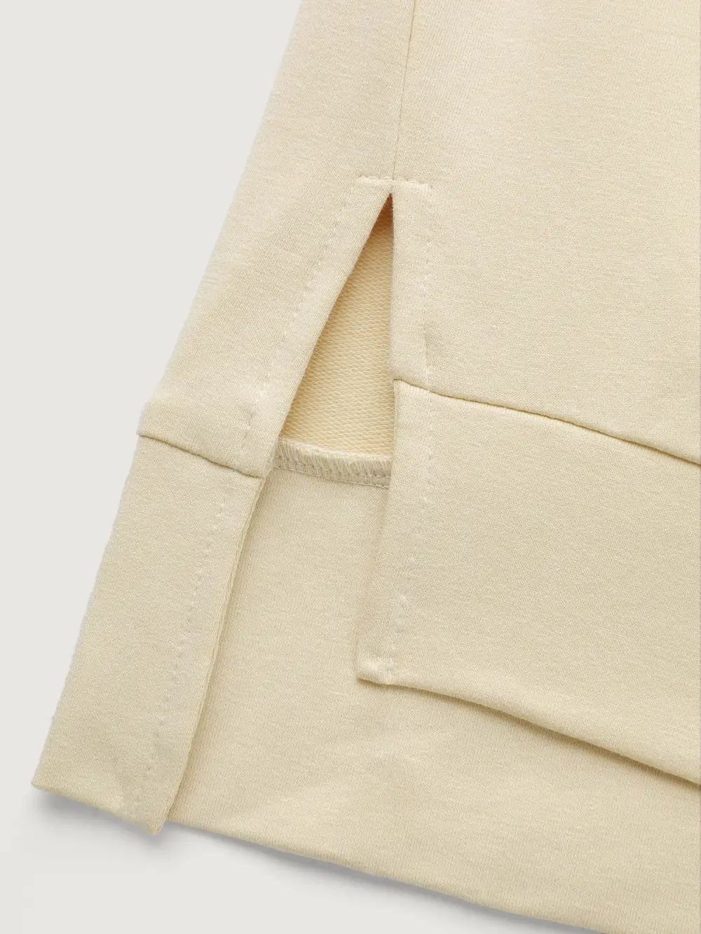 Crisp Leaf Print Sequin Embroidery Sweatshirt