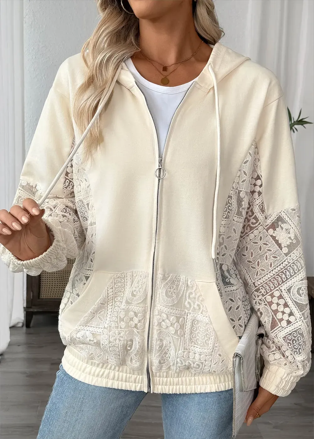 Beige Long Sleeve Pocket Zipper Hoodie