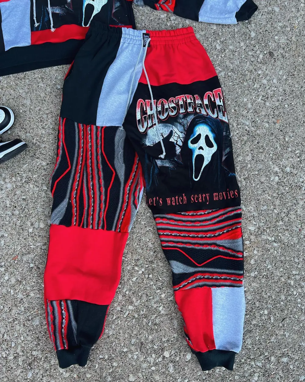 2 piece set tops and bottoms how perfect and cozy piece for your Halloween day