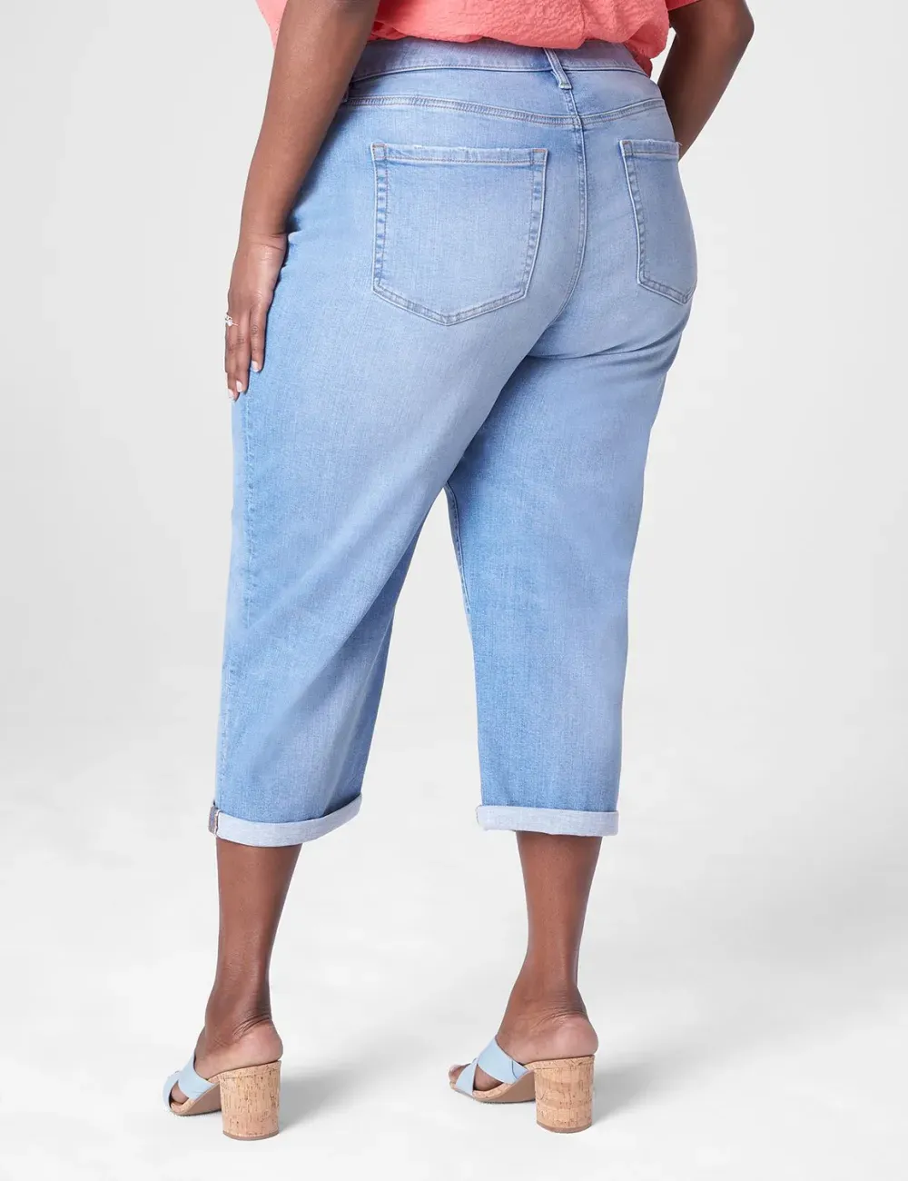 Signature Fit Boyfriend Capri Jean