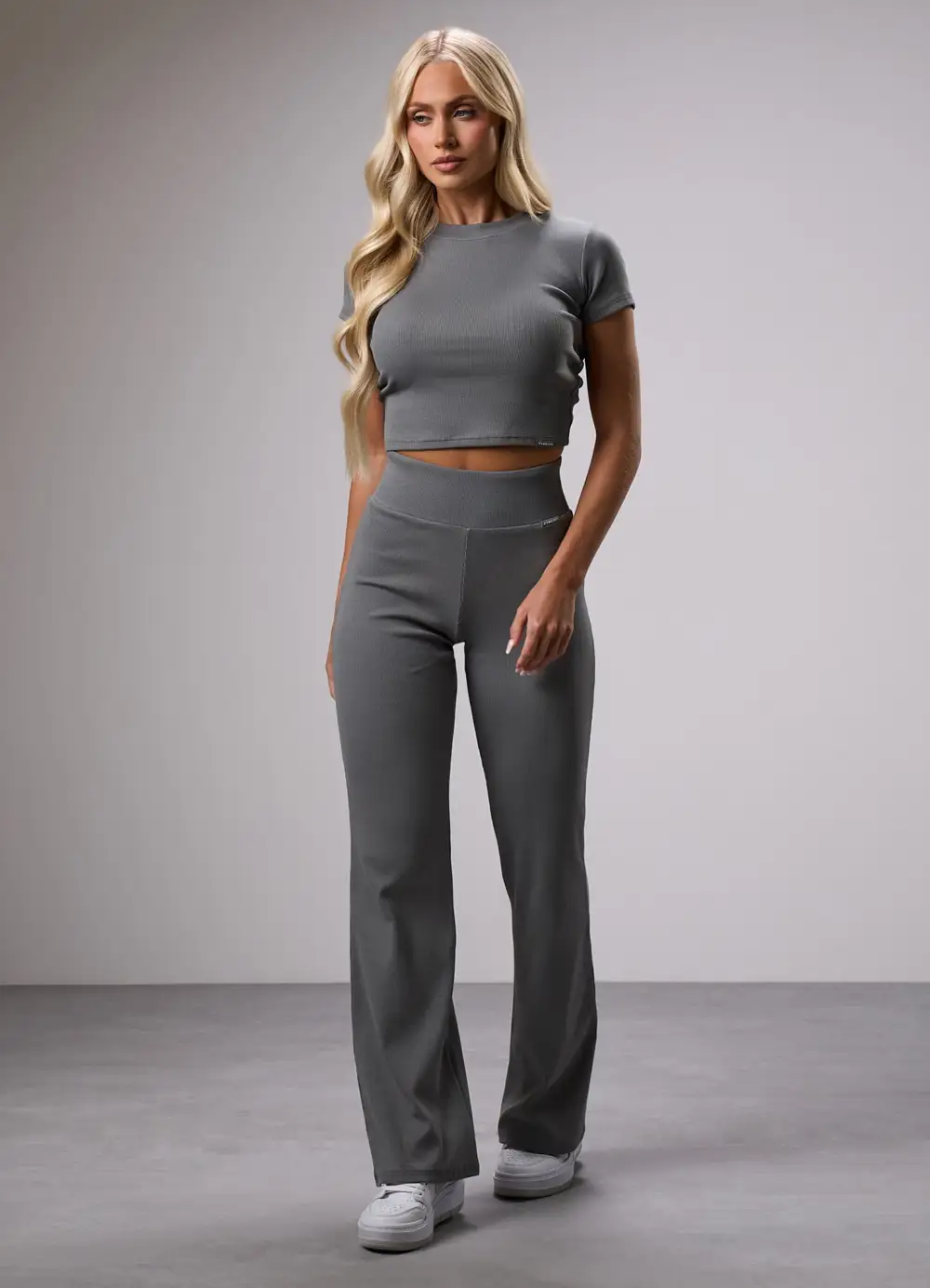 GKW Sports Luxe Rib Crop Tee - Dark Sage