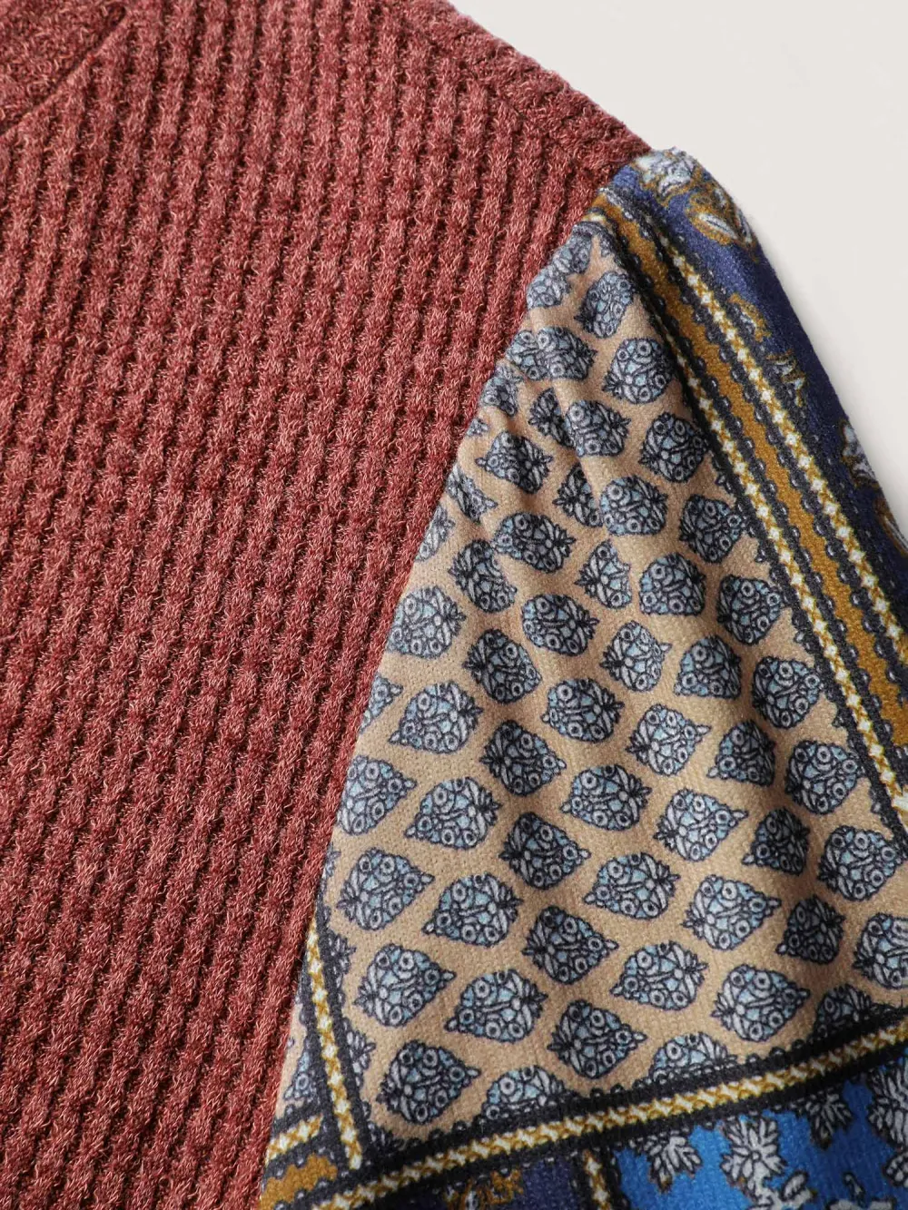 Cozy Collage Print Sleeve Contrast Sweatshirt