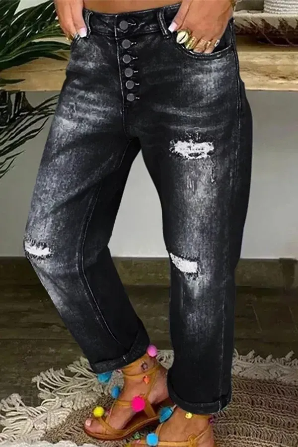 Casual Button Detailed Cut Out Distressed Jeans