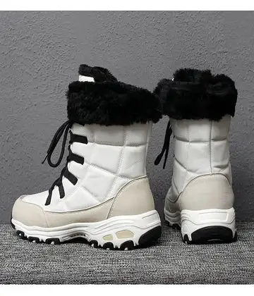 EVERYDAY FAUX FUR TRIM WATERPROOF WOMEN'S BOOTIE