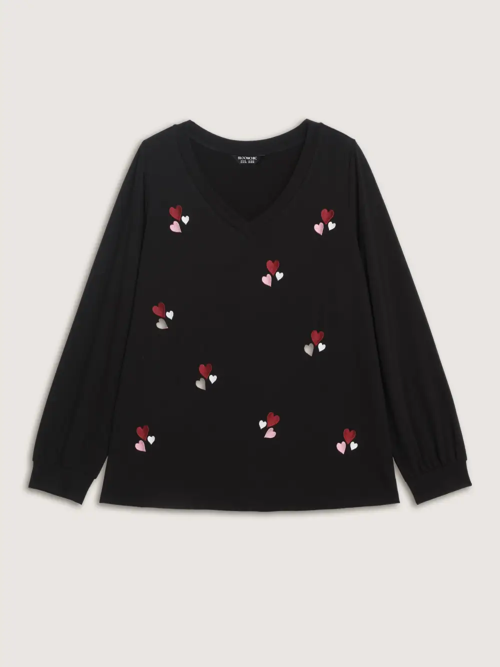 Stretchy Heart Embroidered V-Neck Knit T-Shirt