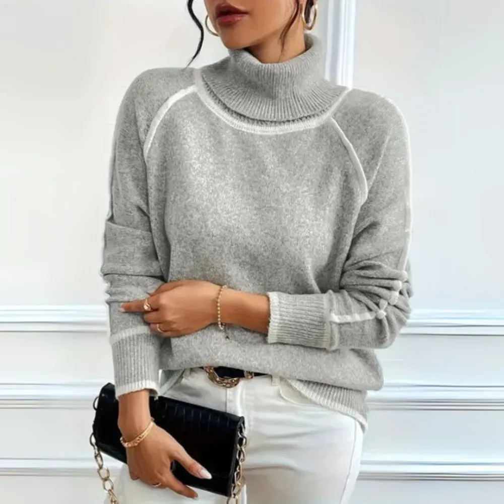 Aurora - Elegant turtleneck sweater