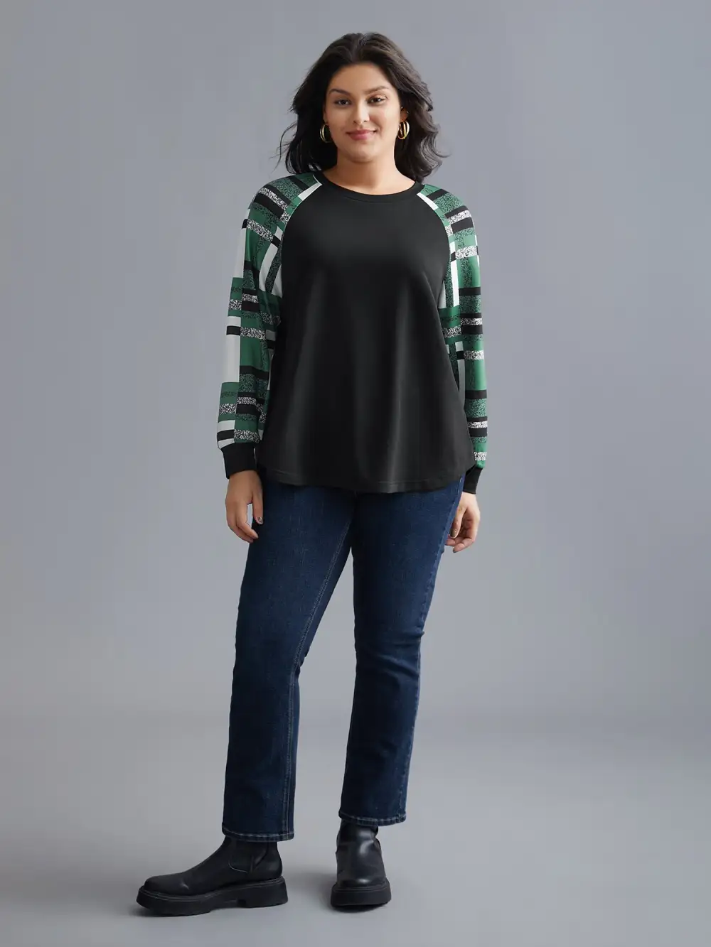 Colorblock Contrast Raglan Sleeve Sweatshirt