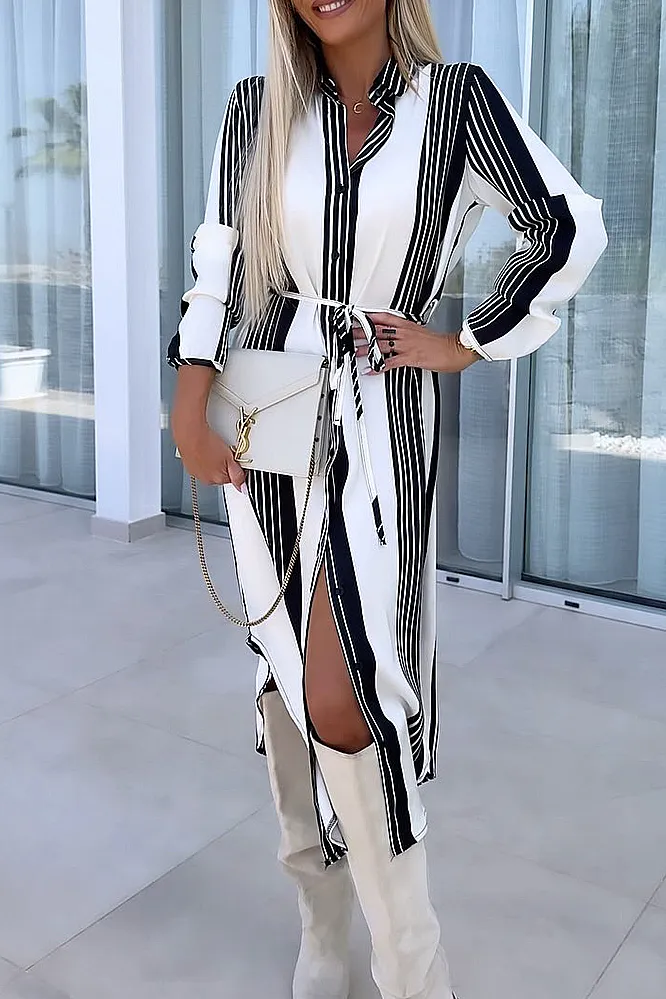 V-neck satin patterned dress