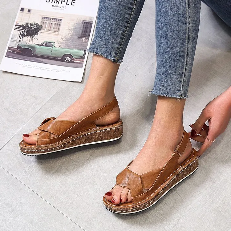 Women's Buckle Flat Heel Sandals