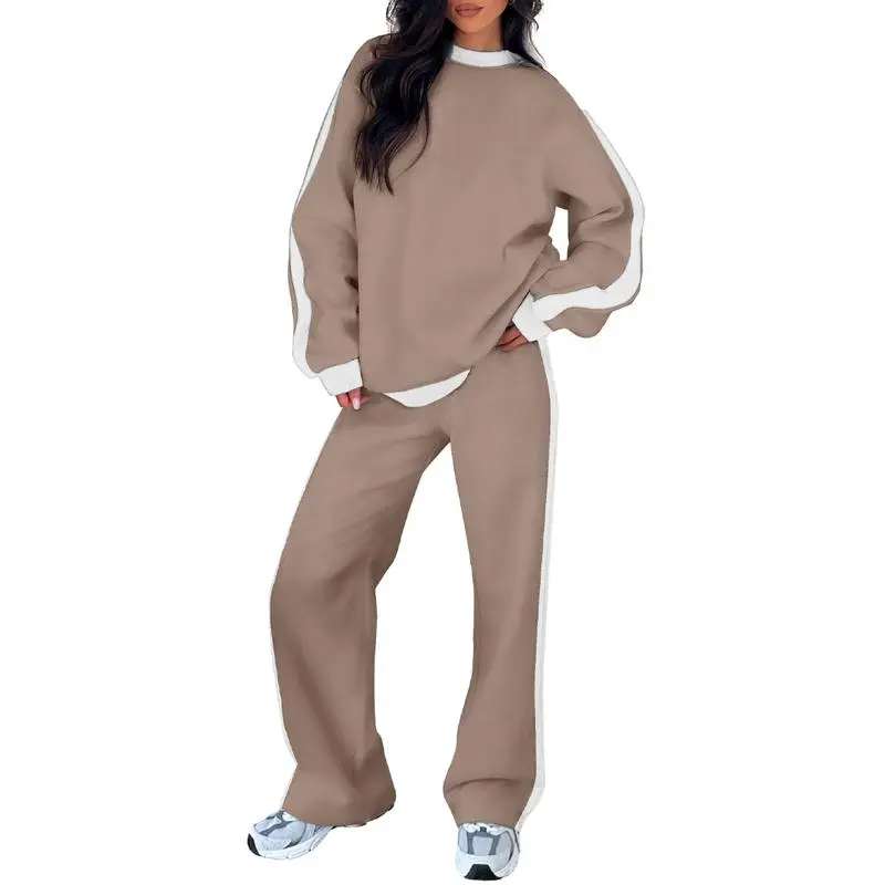 Women's 2-Piece Fleece Lounge Set – Cozy Crewneck Sweatshirt & Straight-Leg Sweatpants.