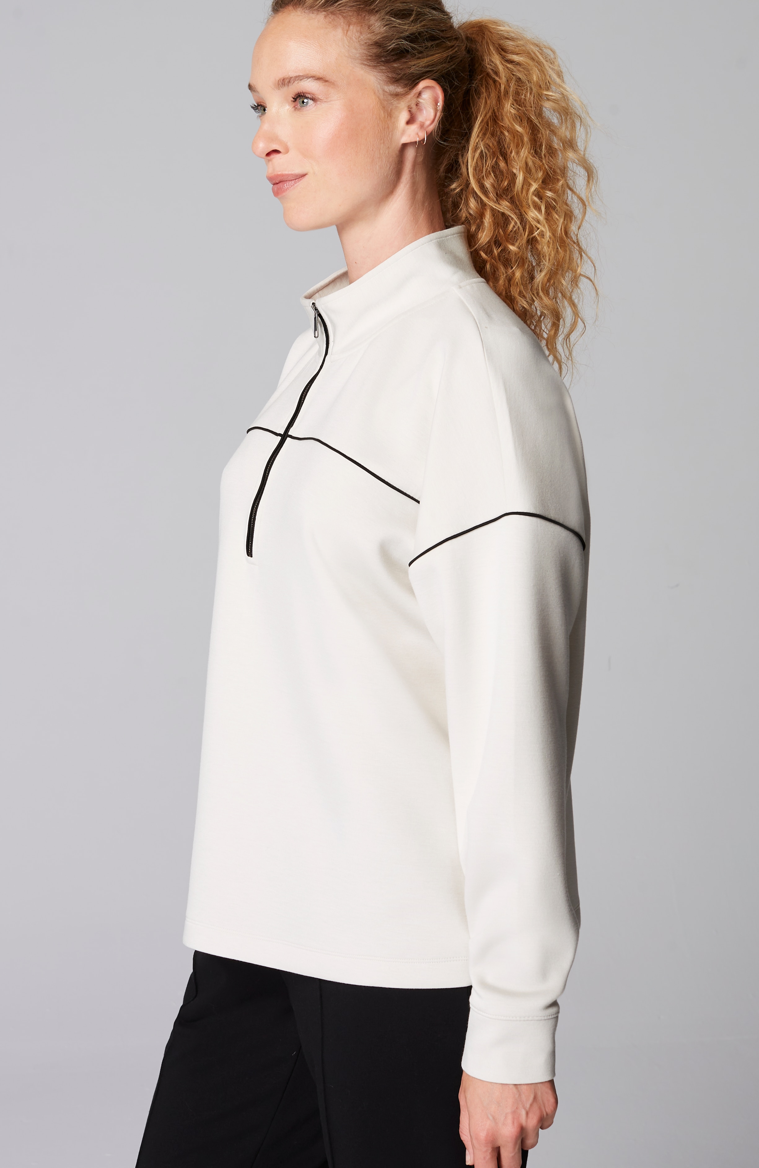 Fit Sleek Double-Knit Piped Quarter-Zip