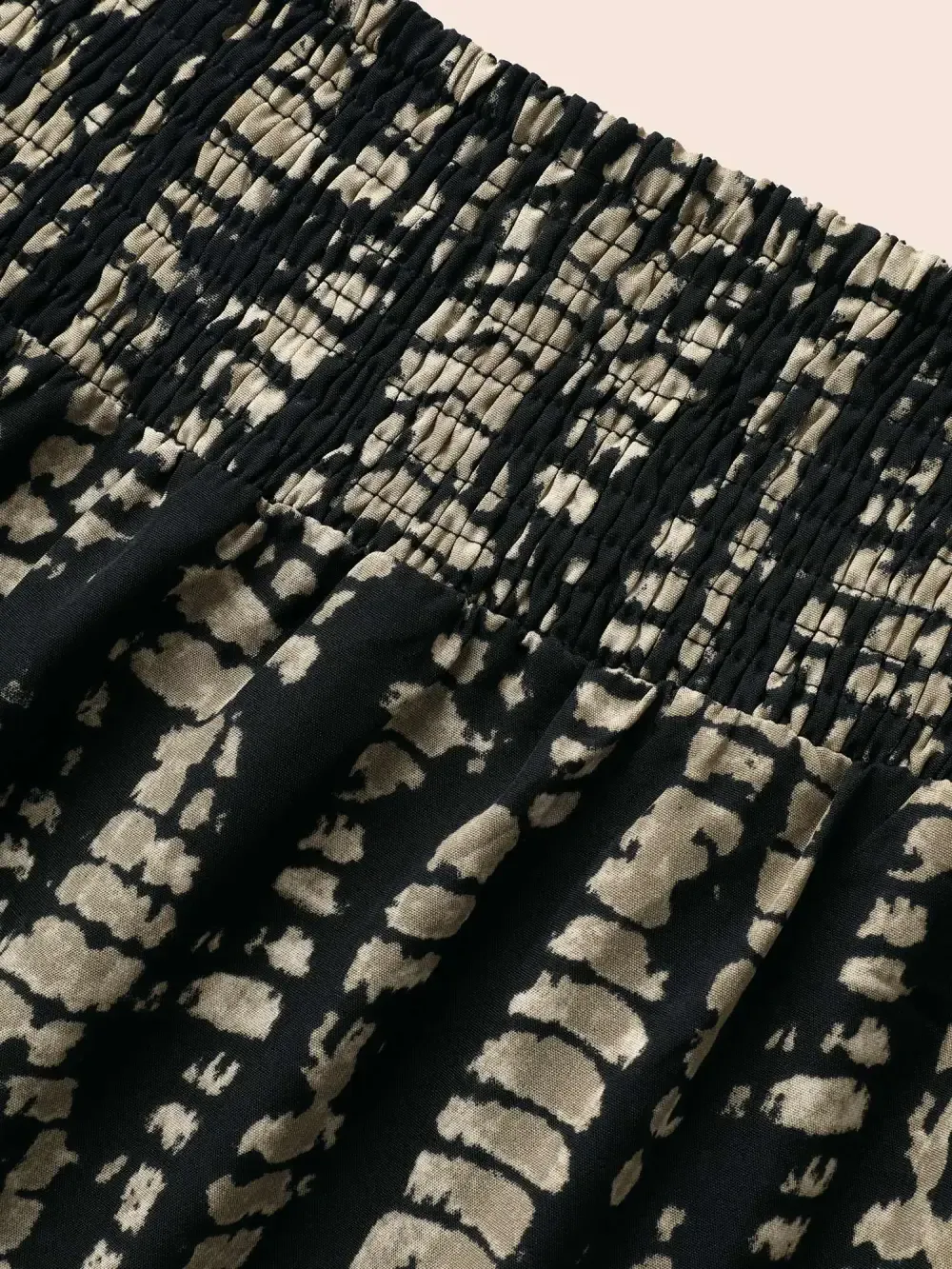 Geometric Shirred Ruffle Layered Hem Skirt