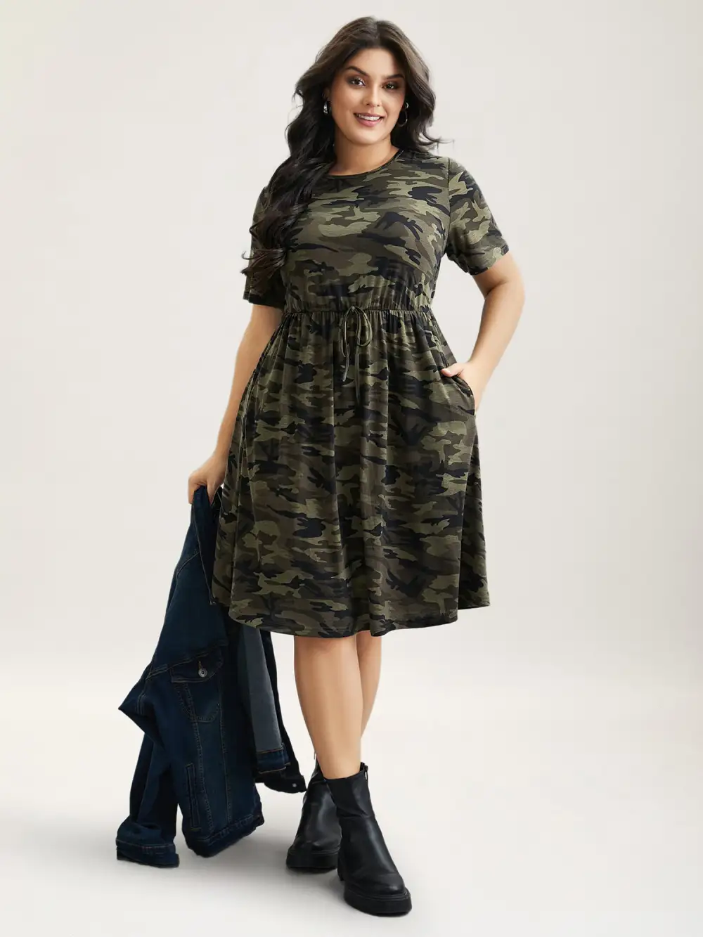Camouflage Print Round Neck Pockets Midi Dress