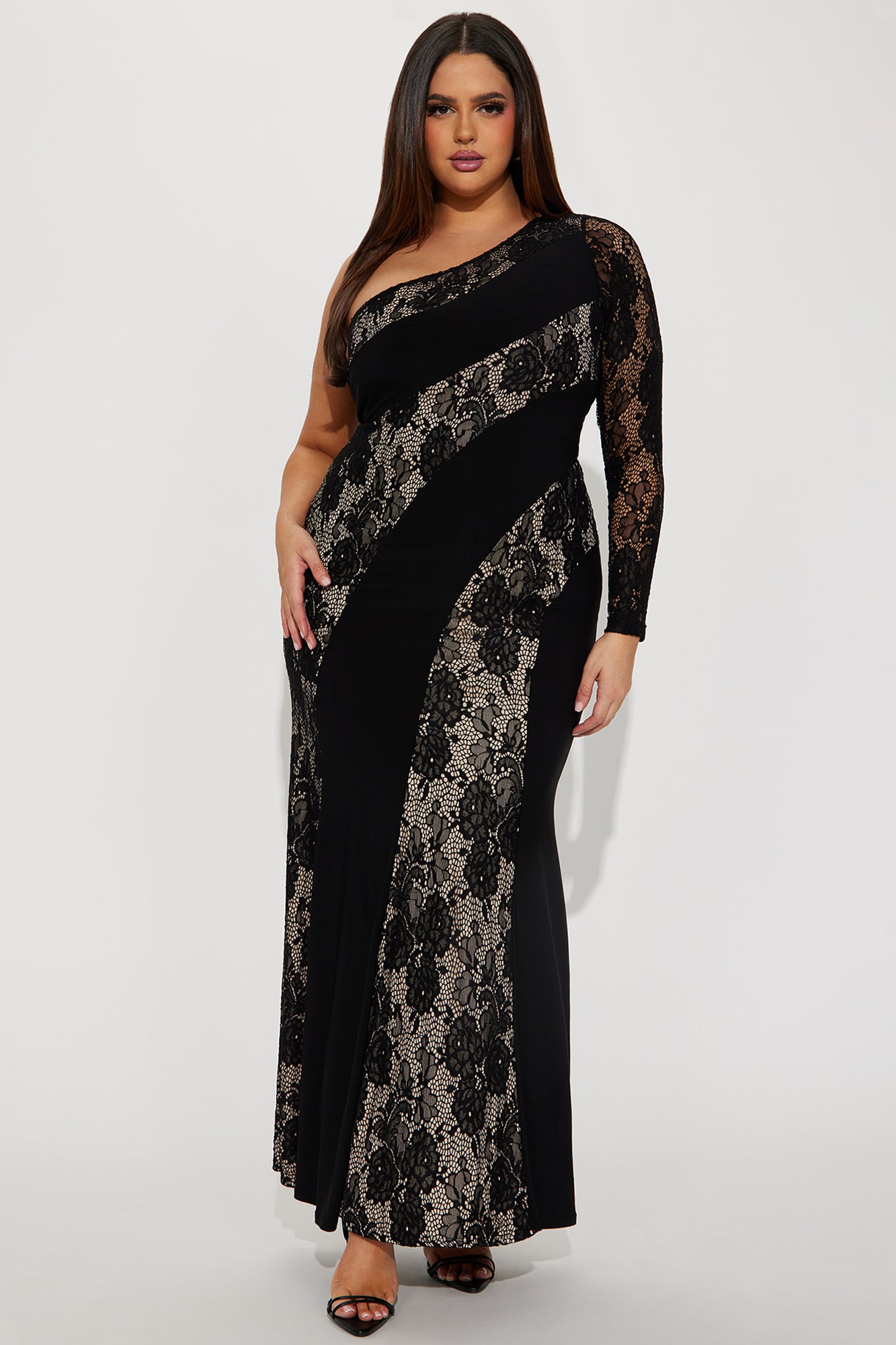 Mallory Lace Maxi Dress - Black