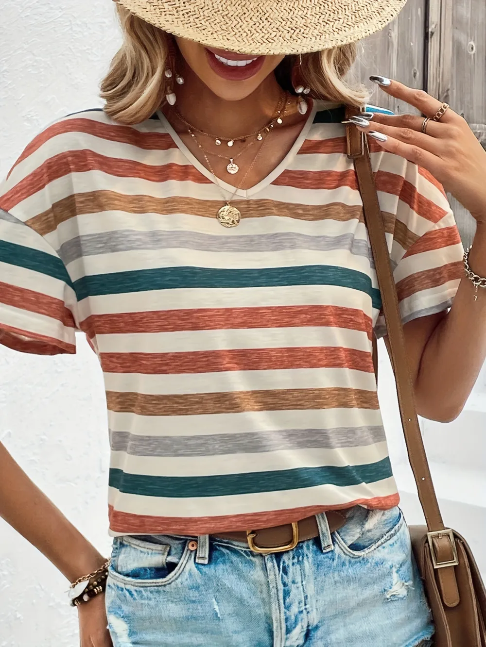 Women's Chic Vintage Striped V-Neck Tee - Stretchy, Durable & Perfect for Everyday Spring/Summer Comfort