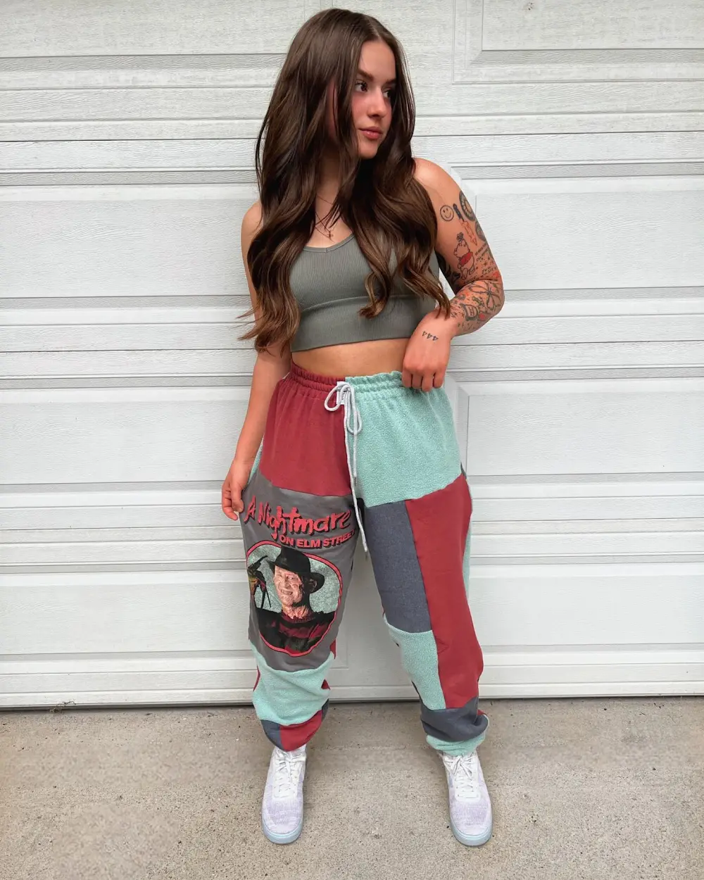 Blue sweatpants how perfect and cozy piece for your Halloween day