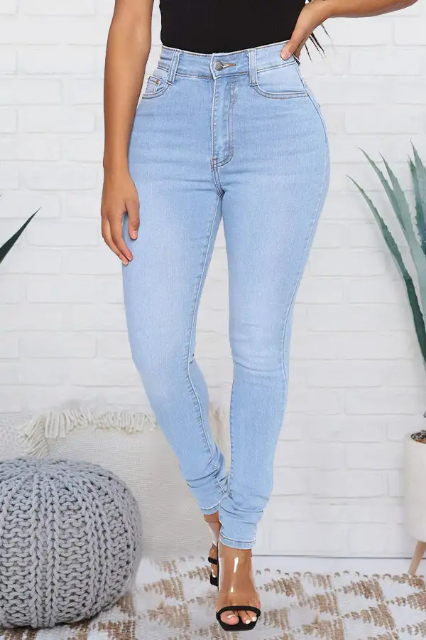Bleach Wash Stretch Tapered Jeans