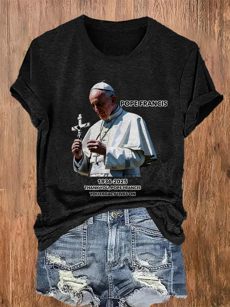 Women's Rest In Peace 1936-2025 Thank You Pf You Legacy Lives On Round Neck Short Sleeves Pure Cotton T-Shirt