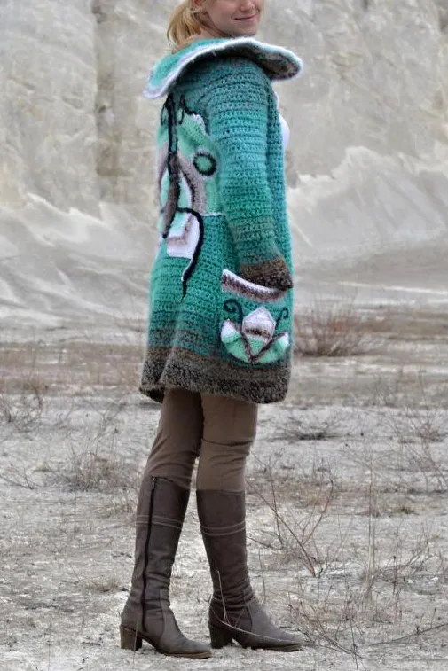 Women Long Sleeve Butterfly Plus Size Outwear - Green