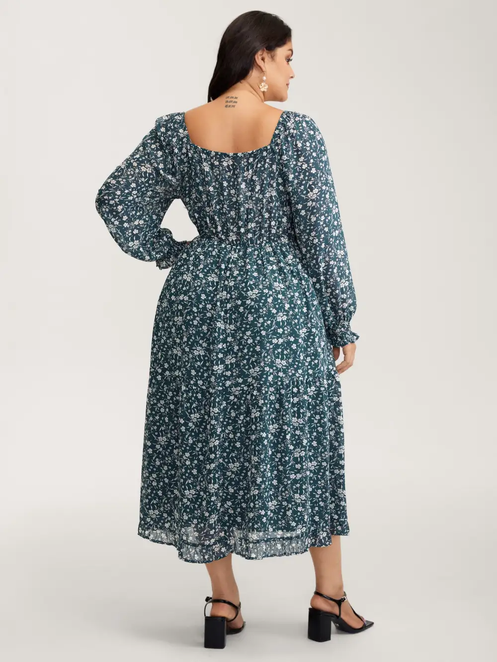 Floral Print Shirred Bodice Maxi Dress