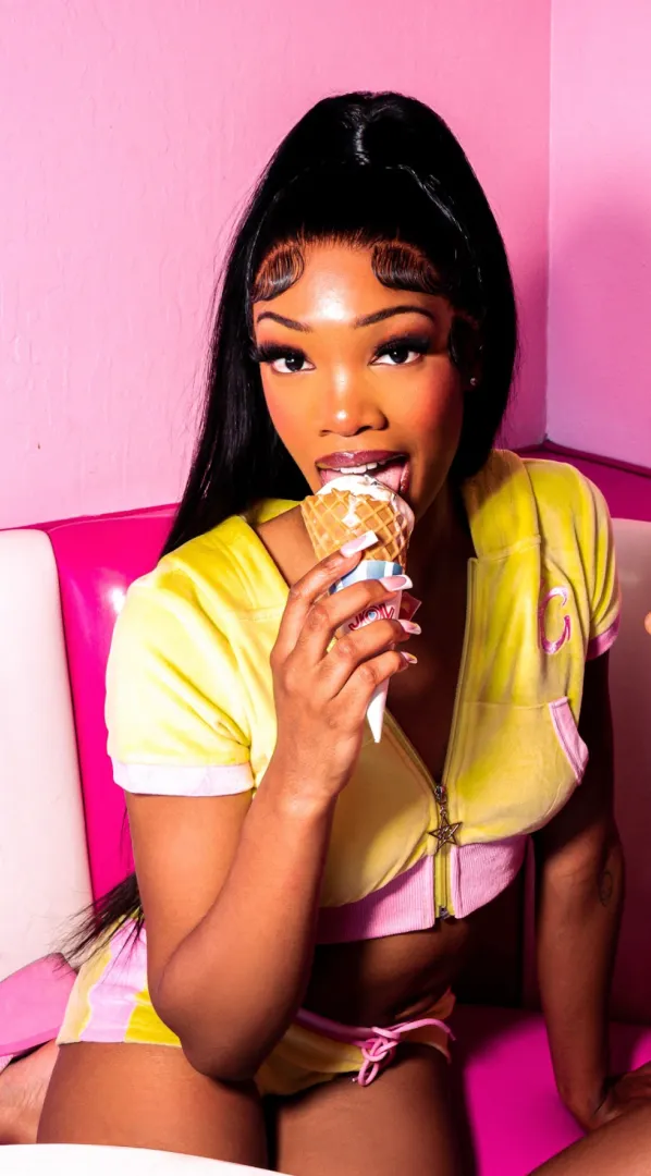 So 2000s Tracksuit 2.0 (short)