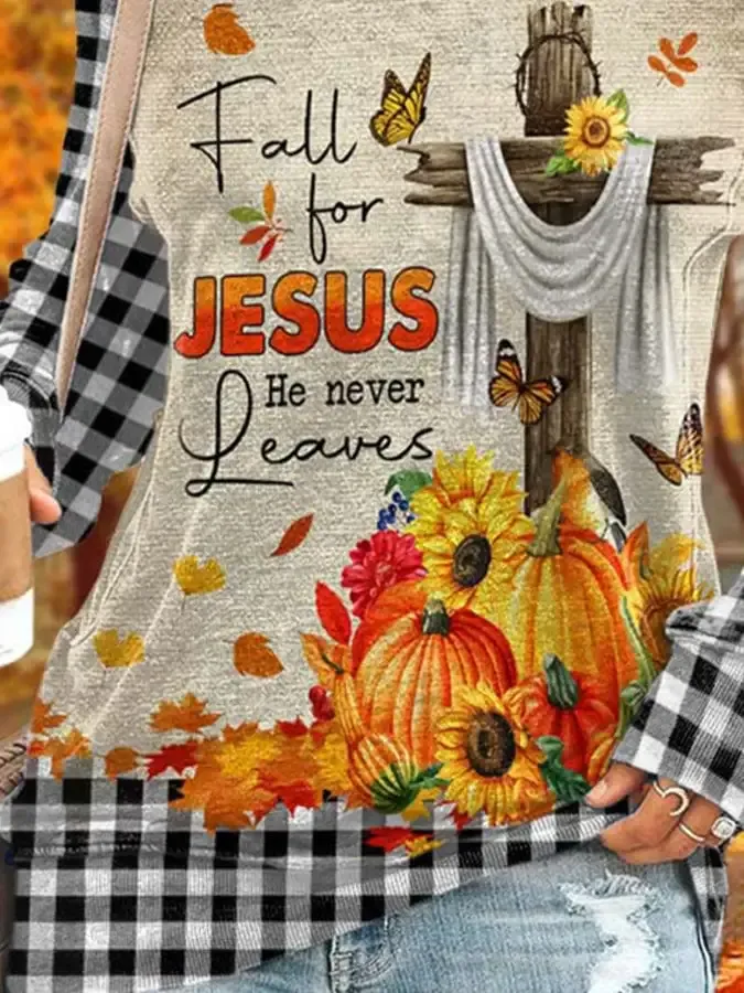 Thanksgiving Fall For Jesus He Never Leaves Plaid Pumpkin Print Sweatshirt