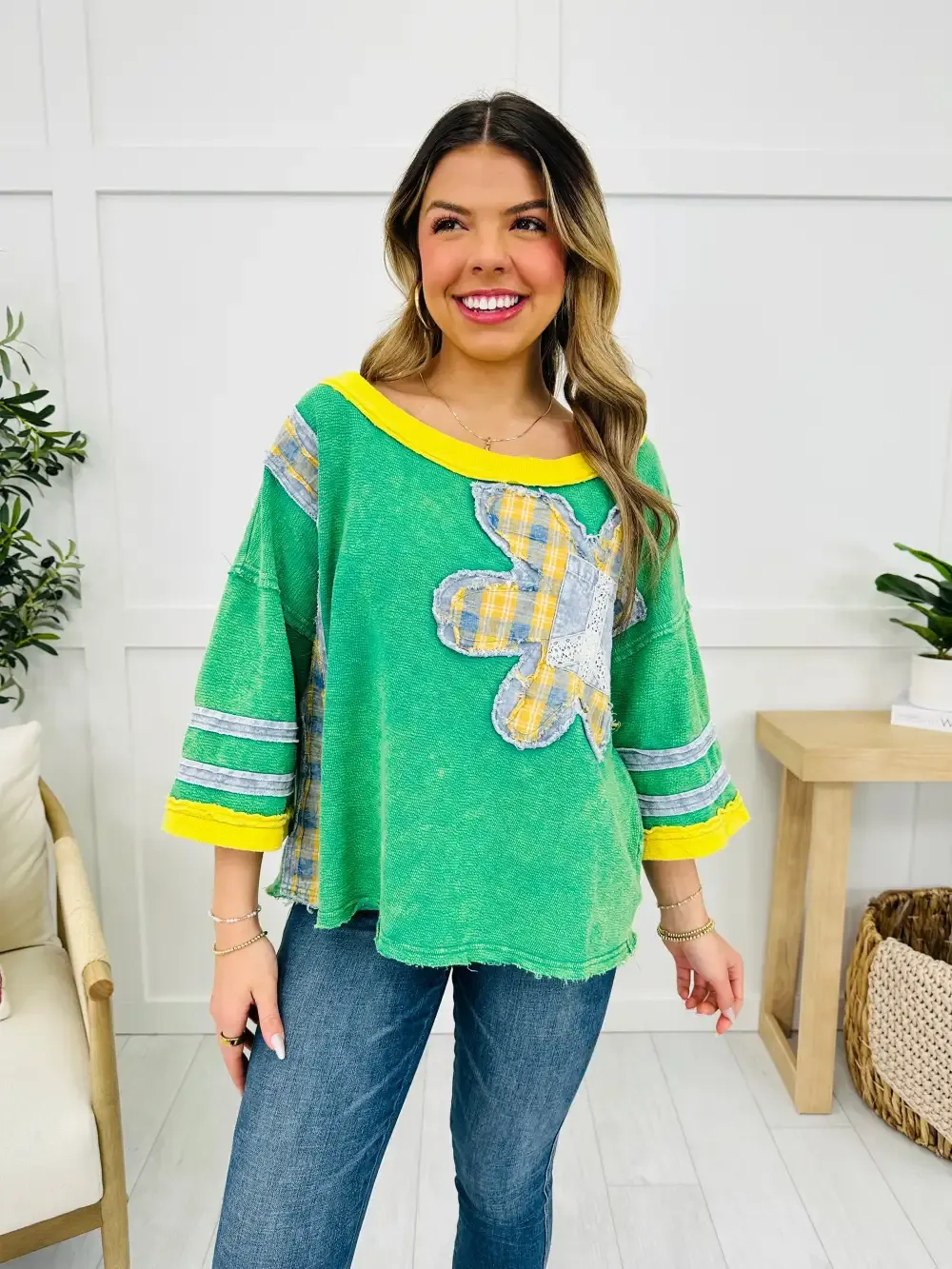 Retro Roots Pullover