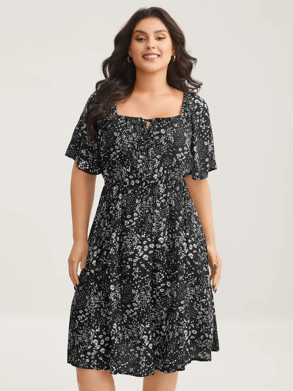 Floral Neck Drawstring Flared Sleeve Midi Dress