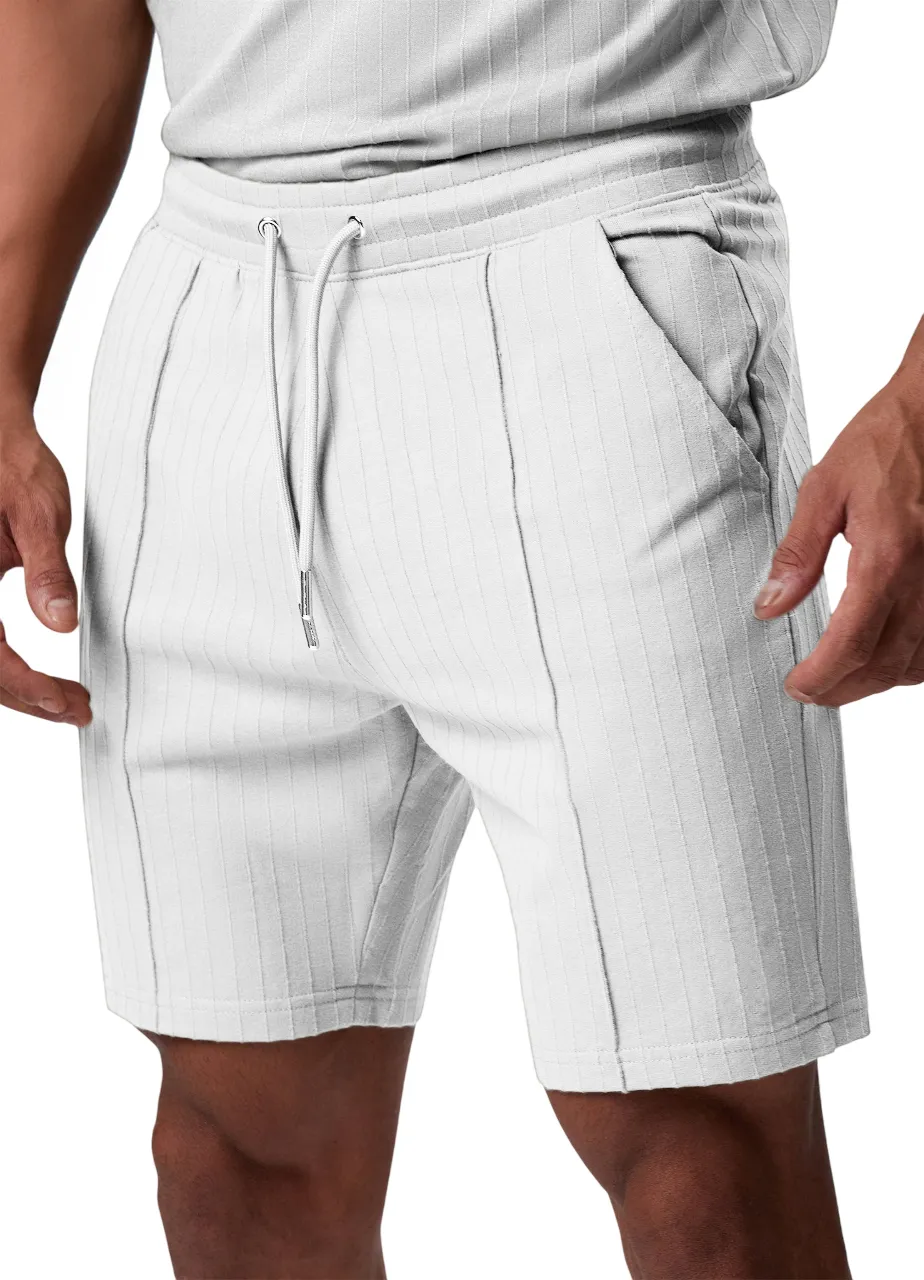 Men's Pleated Stretch Casual Shorts with Side Pockets