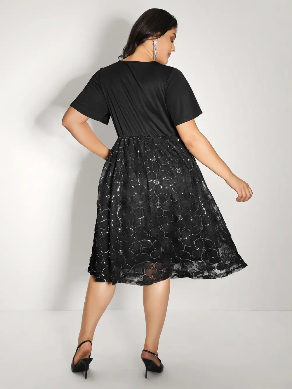 Sequin Embroidery Ruffled Sleeve Midi Dress