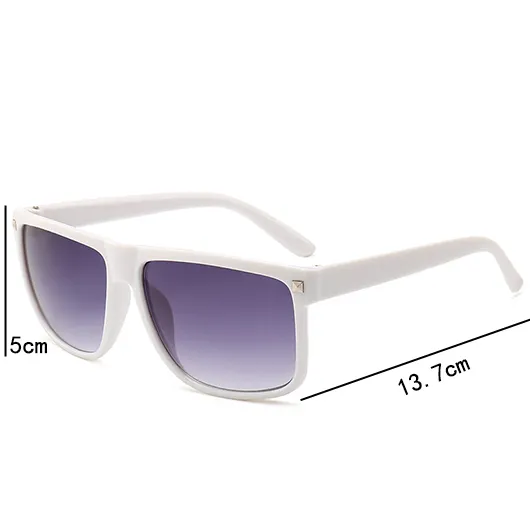 Geometric Ombre Rivet Detail Sunglasses