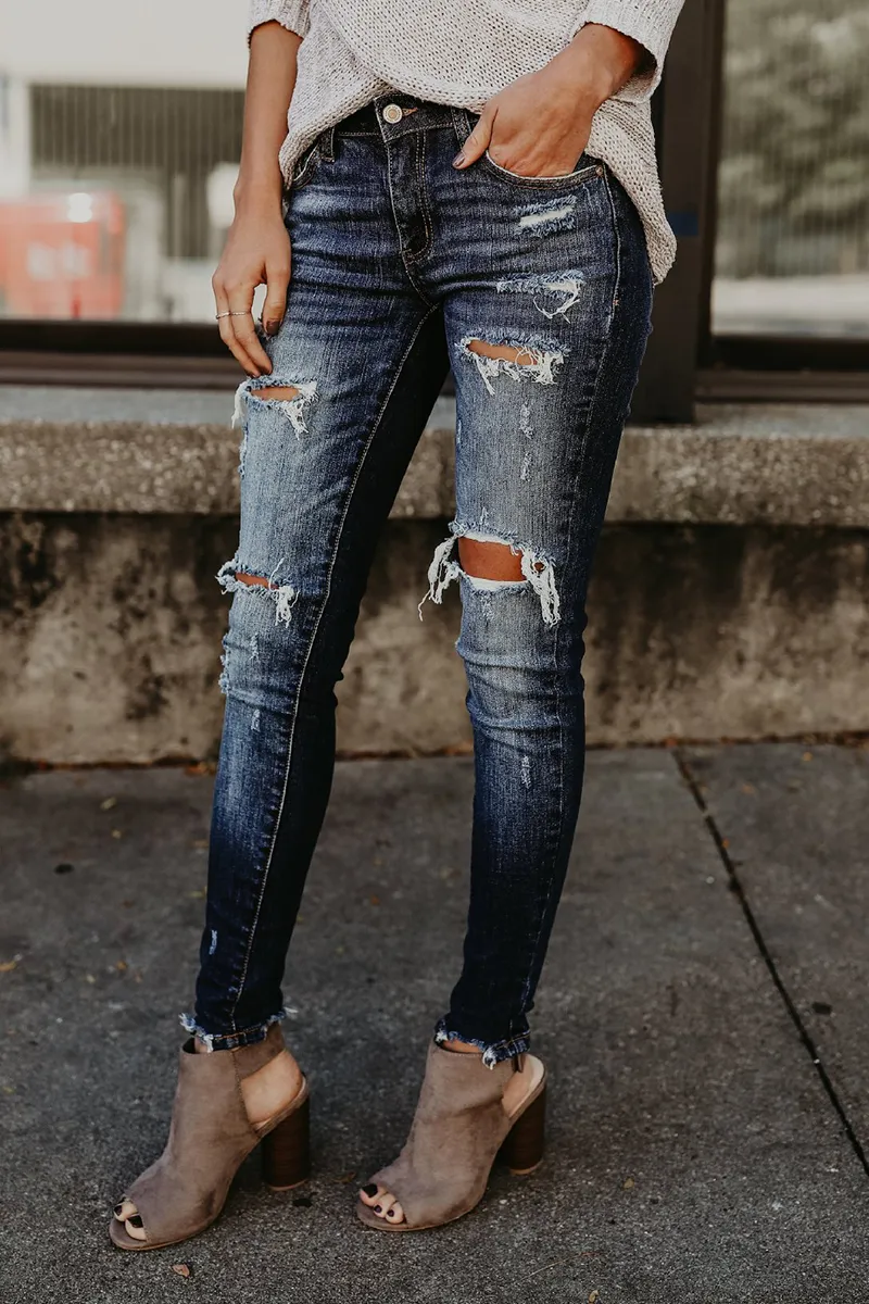 Buttoned Ripped Raw Hem Skinny Jeans