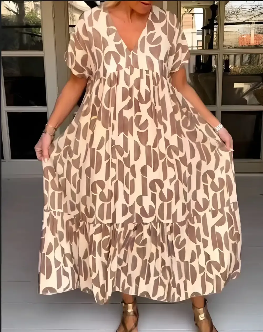 Colette | Flowing Dress with V-Neck