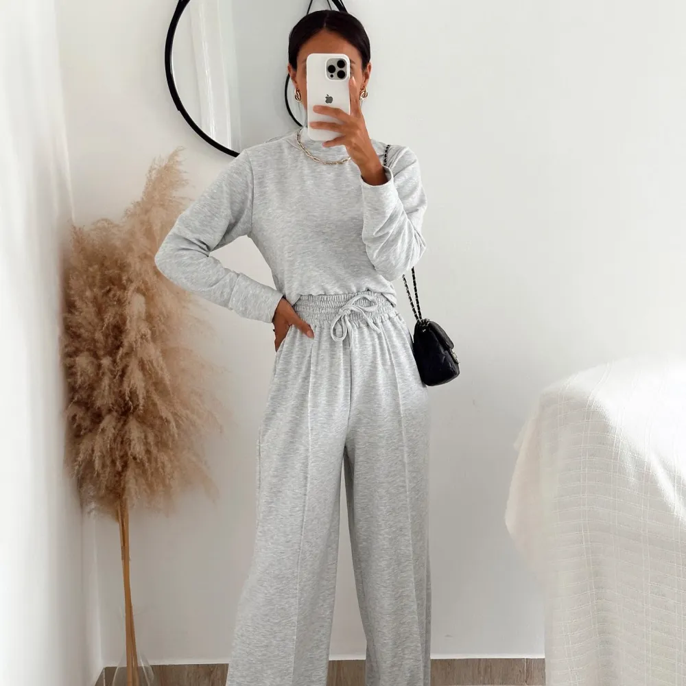 Solid color round neck wide leg casual set