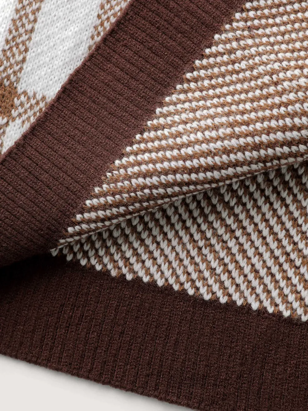 Plaid Jacquard Pattern Knit Cardigan