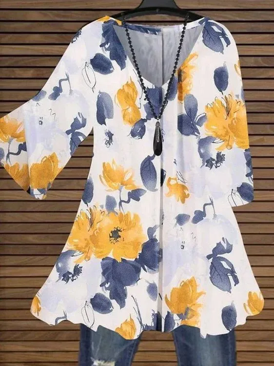 Women's T-Shirts Floral Print V-Neck Flared Sleeve T-Shirt（⚡Clearance Sale）