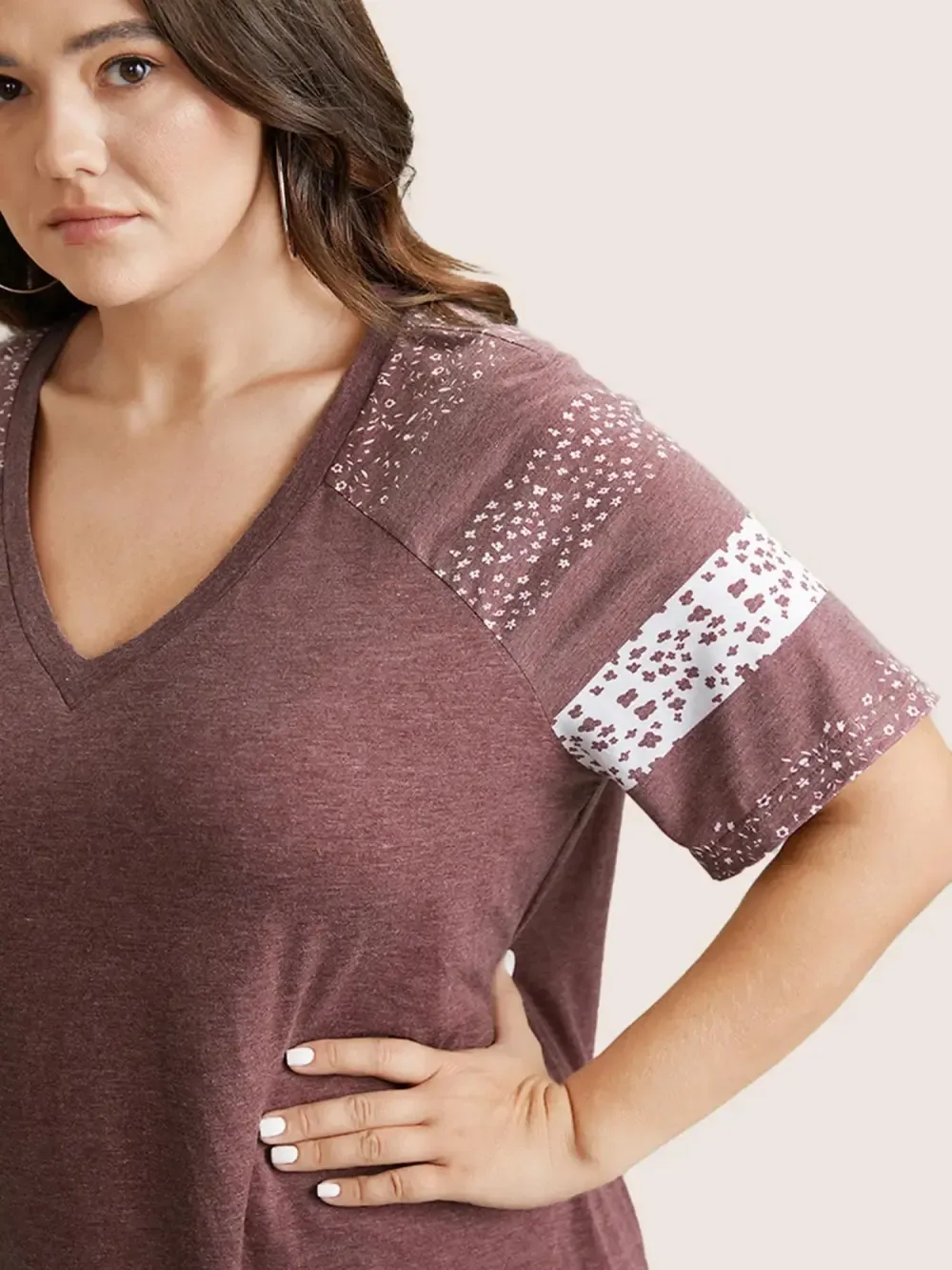 Ditsy Floral Colorblock Contrast Raglan Sleeve T-Shirt