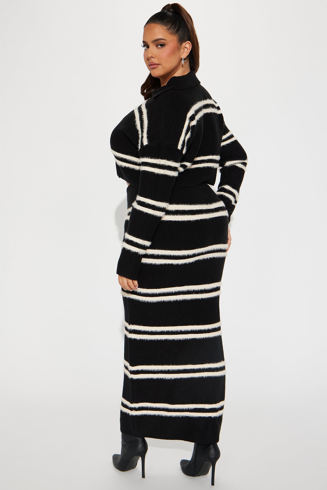 Making Plans Sweater Skirt Set - Black/White