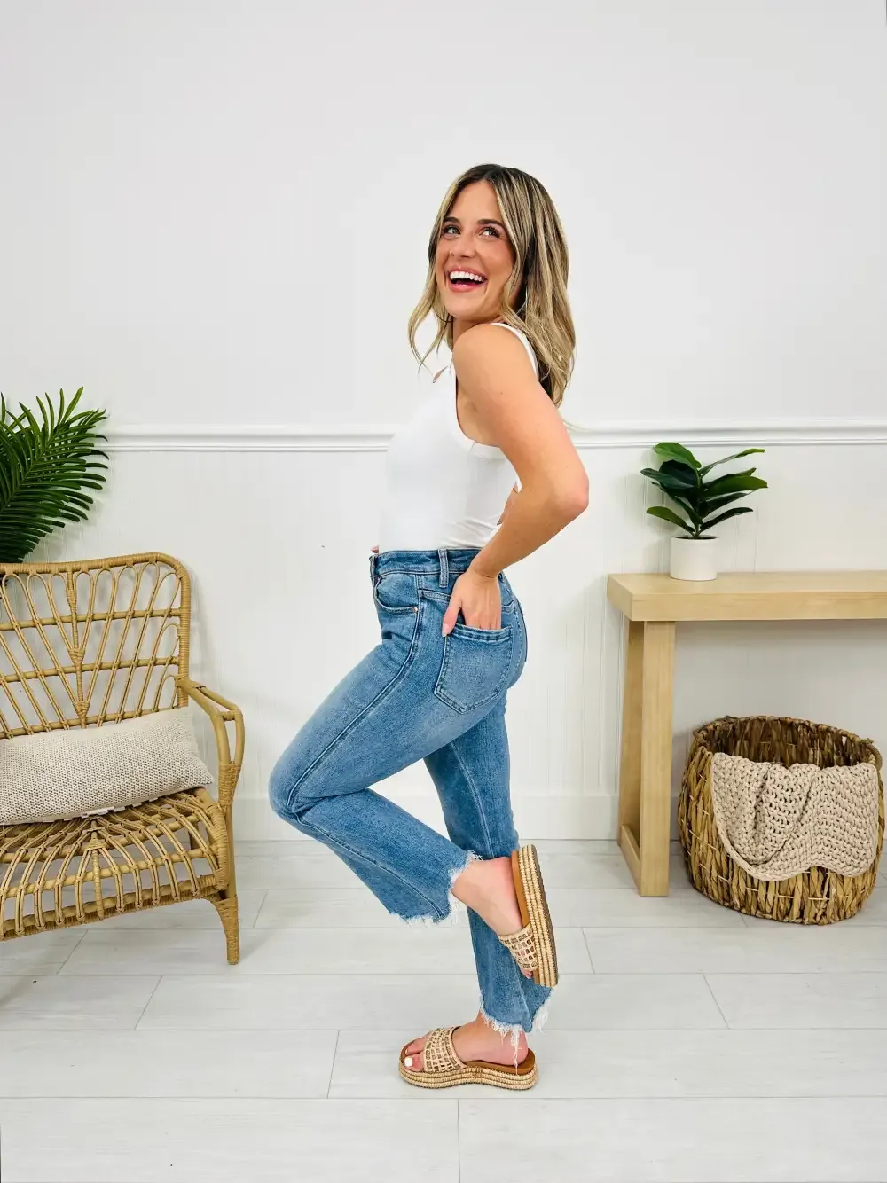 Kick Back And Relax Kick Flare Cropped Jeans in Reg/Curvy